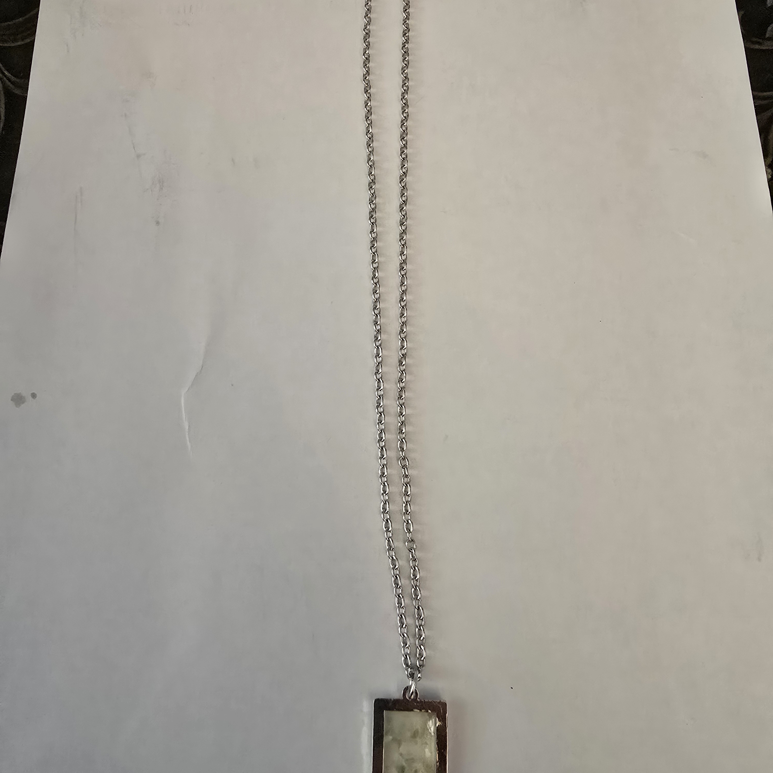 Green And Silver Tone Necklace